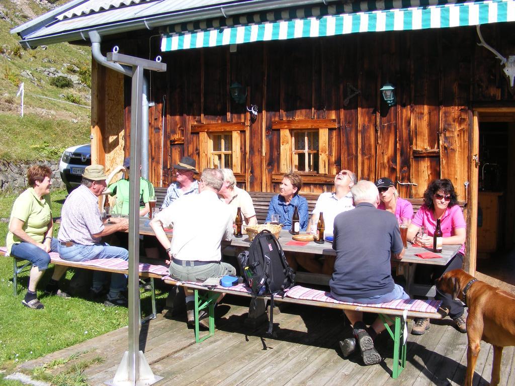 Landgasthof Dorferwirt Oberau Eksteriør bilde